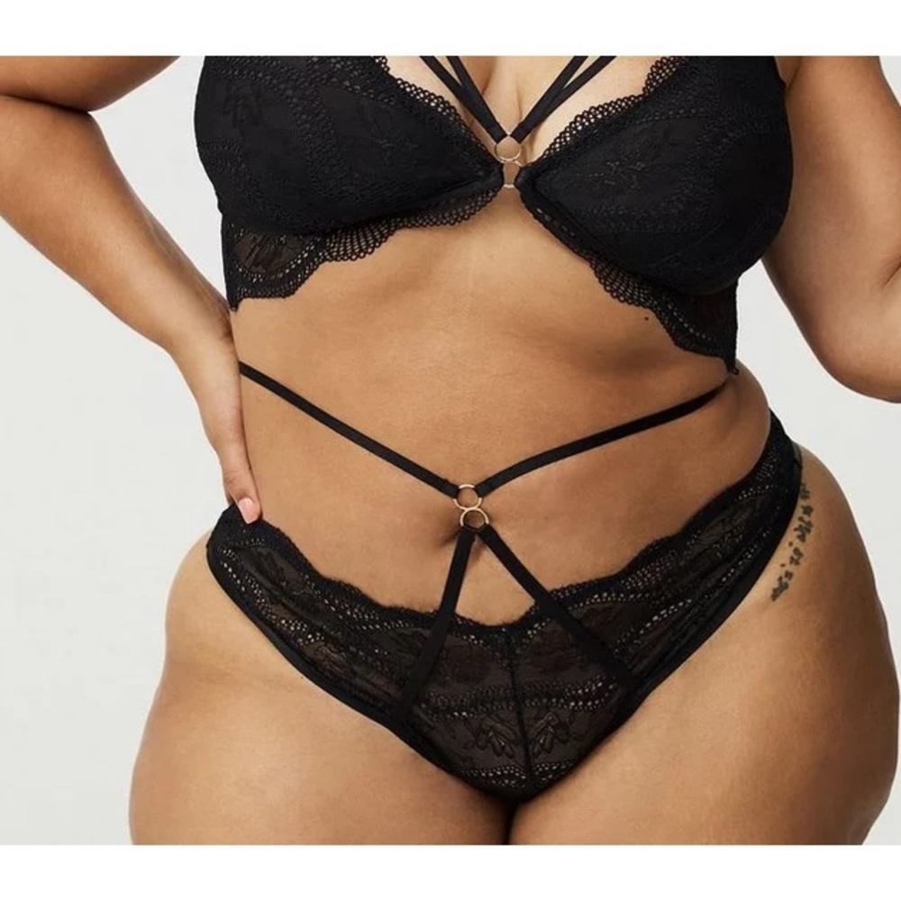 Torrid NWT Strappy Lace Tanga Panty 3X